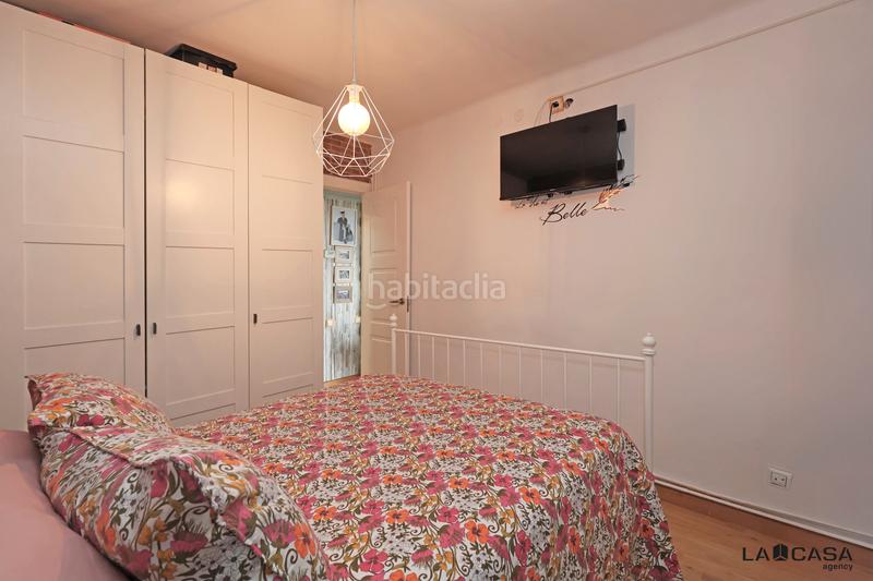 Foto 9b5cc3d6-c647-4775-8793-72cd2dc5f18b. Piso la casa agency presenta oportunidad en Can Clota Esplugues de Llobregat