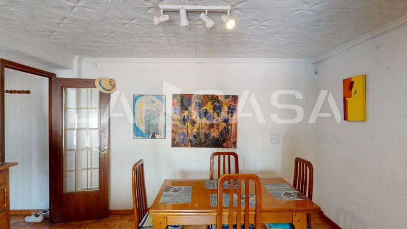 Foto 7fa2eb09-63fa-4185-b8fb-5575ed6aeee7. Pis a Ciutat Jardí Valencia