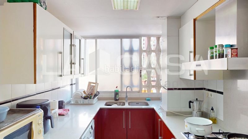 Foto 89445ee9-715a-498d-90dd-3535a6d4bdba. Pis a Ciutat Jardí Valencia