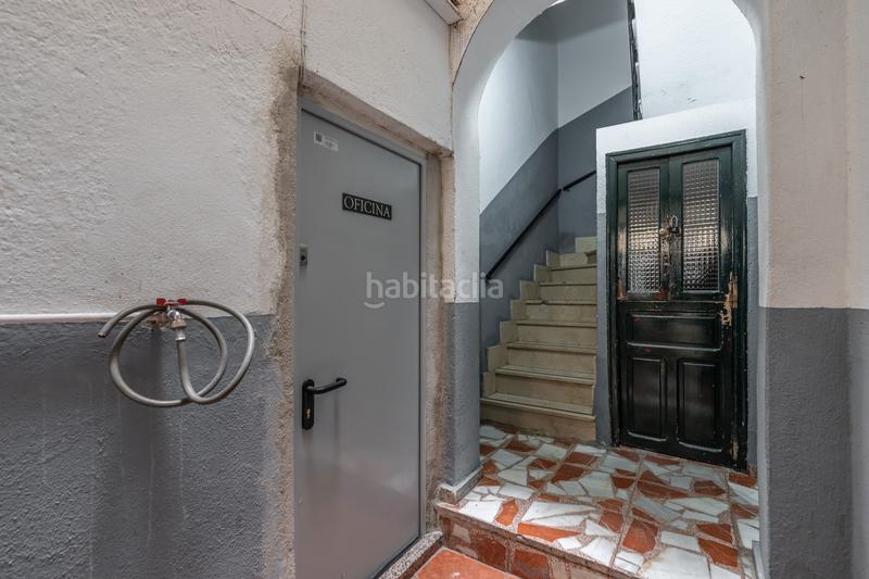 Foto 4df23121-be7c-44a5-9b03-3608b0e73ebd. Local comercial local en venta en calle de guillermo de osma en Madrid