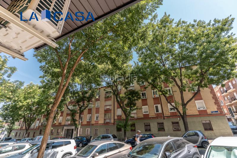 Foto 11a22a88-1221-45db-b4b7-c2ac686c1e40. Piso  en venta en calle prudencio álvaro en Quintana Madrid