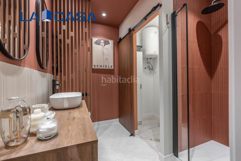 Foto 5eb96cd0-f1f0-47b7-8522-2b9b32d2f909. Piso  en venta en calle prudencio álvaro en Quintana Madrid