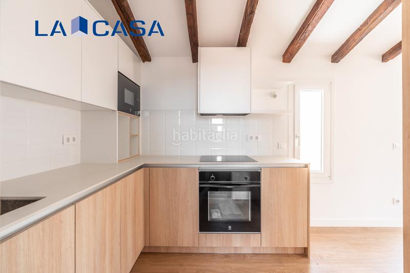 Foto 6d3fe7e8-8995-4c1d-882b-956eef777156. Piso  en venta en calle prudencio álvaro en Quintana Madrid