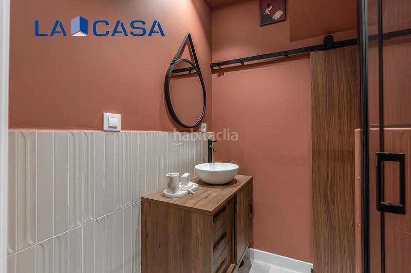 Foto a0d8bbbc-5d1f-4425-9f31-8aabe3cb60e9. Piso  en venta en calle prudencio álvaro en Quintana Madrid