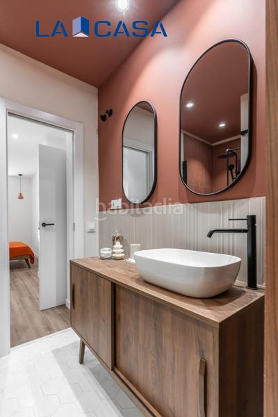 Foto abc50ae7-f554-4ce2-b3ad-2d803f5d7e57. Piso  en venta en calle prudencio álvaro en Quintana Madrid