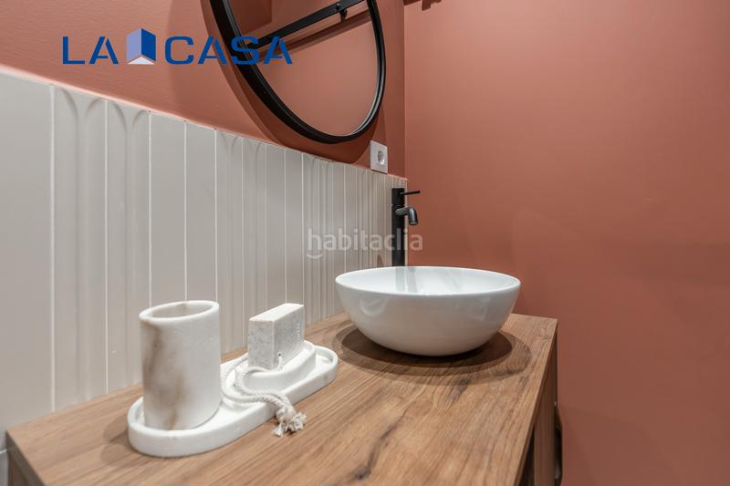 Foto b59d6230-9d80-42ad-87ae-5c597bddc030. Piso  en venta en calle prudencio álvaro en Quintana Madrid