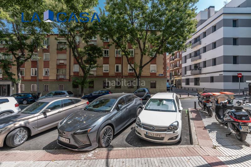 Foto c4c3fd7a-ec87-47c0-a59c-01b97f05434d. Piso  en venta en calle prudencio álvaro en Quintana Madrid