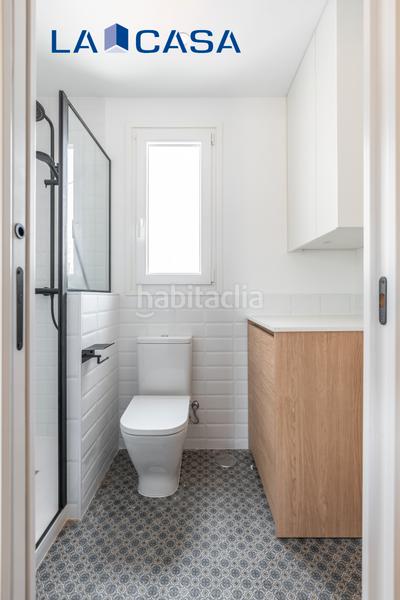 Foto d6990e04-bac5-4ab1-8f8e-6fd1eaa60b01. Piso  en venta en calle prudencio álvaro en Quintana Madrid