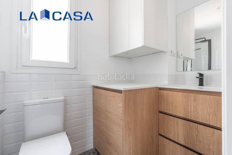 Foto e81e3064-35c6-4138-accb-7f7eca8ee07b. Piso  en venta en calle prudencio álvaro en Quintana Madrid