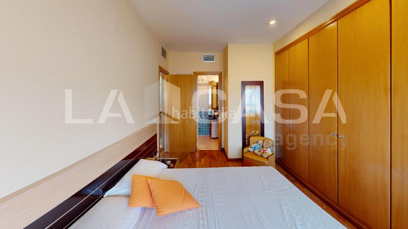 Foto 0becfa24-97ac-45d0-9367-d4a5ba42aae4. Piso en Aiora Valencia