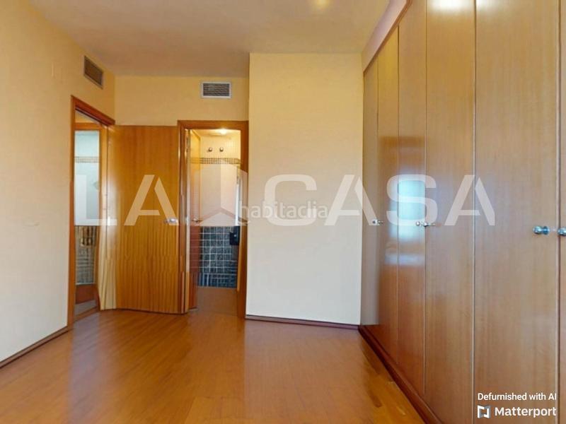 Foto 33184f91-2579-4357-b54d-e338d3e6cb12. Piso en Aiora Valencia