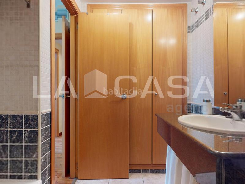 Foto 611022f3-5862-40bd-87c9-b0858998034c. Piso en Aiora Valencia