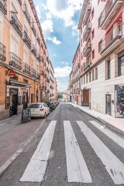 Foto c3d2c9e2-0304-4f56-bb9a-2ce0a56b6ab0. Pis amb calefacció a Embajadores-Lavapiés Madrid