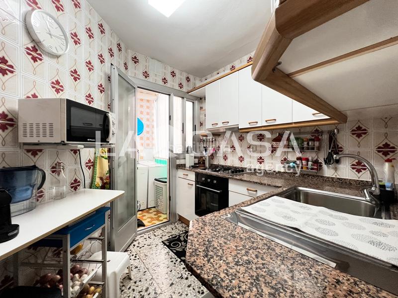 Foto 5a866dac-5a83-4173-8b9c-209add32c720. Appartamento in Prosperitat Barcelona