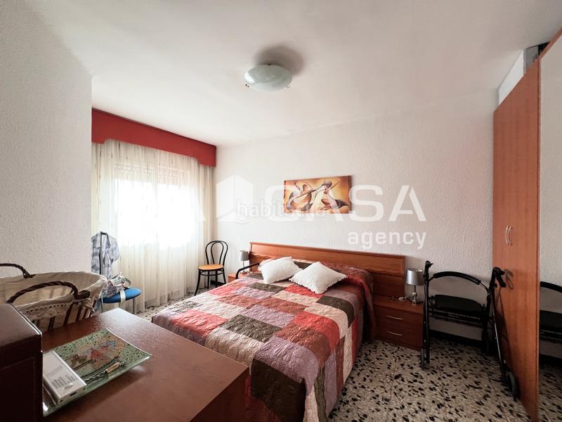 Foto f947ddba-6af5-4be0-aa6f-a3d06502c8f6. Appartamento in Prosperitat Barcelona