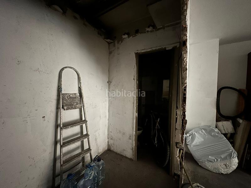 Foto 1beca03c-d302-467f-b40d-705472957b99. Locale commerciale in Sants-Badal Barcelona