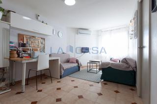 Pis a La Florida. Piso en venta en calle de les aiges del llobregat