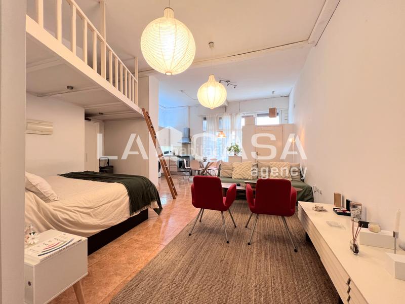 Foto 3591634e-fbbb-4fb6-8be6-c6889c6250b6. Loft calefacción, aire acondicionado, reformado en Badalona
