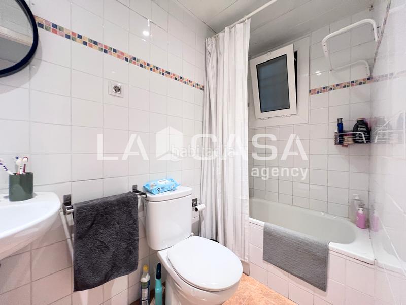Foto 799fcf22-65c5-451b-84d8-838db9cd1a06. Loft calefacción, aire acondicionado, reformado en Badalona