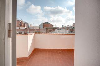 Àtic a El Clot. Ático a la venta en carrer de soler i rovirosa