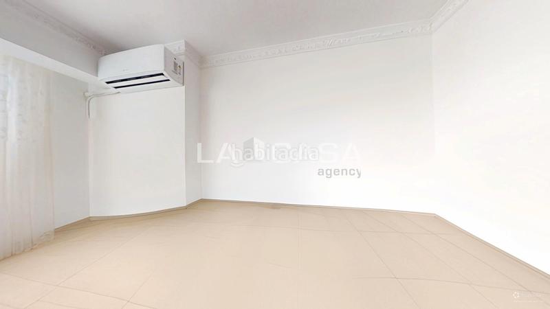 Foto b715d627-cd53-4e44-9256-9e9a1e5f9a72. Pis amb calefacció a Alfafar