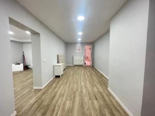 Appartement à Centre-Can Nadal. Sótano reformado en calle barcelona, sant feliu de llobregat. sa
