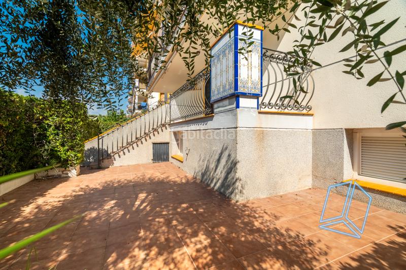 Foto f05676e2-3715-43db-be95-bef755ba010c. Erdgeschoss mit parking in L´Estany Calafell