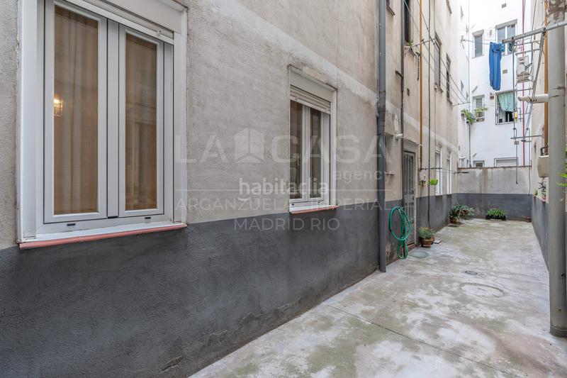 Foto b3786d57-90a3-4c74-a164-7b41dd7d58e1. Piso  en venta en calle de linneo en Imperial Madrid