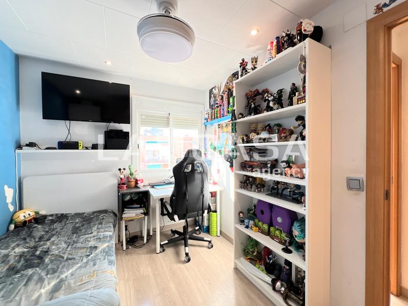 Foto bd62e01a-825e-4edc-97d0-ddca42138a19. Appartement avec chauffage dans Congrés Badalona