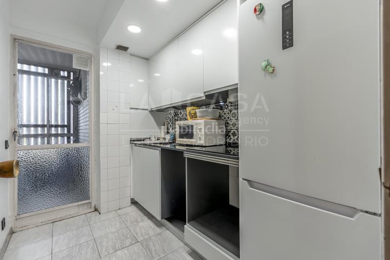 Foto 8095f4ae-7cee-4756-8ab1-32c1e9922168. Appartamento con riscaldamento in Lucero Madrid