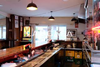 Local commercial à Porta