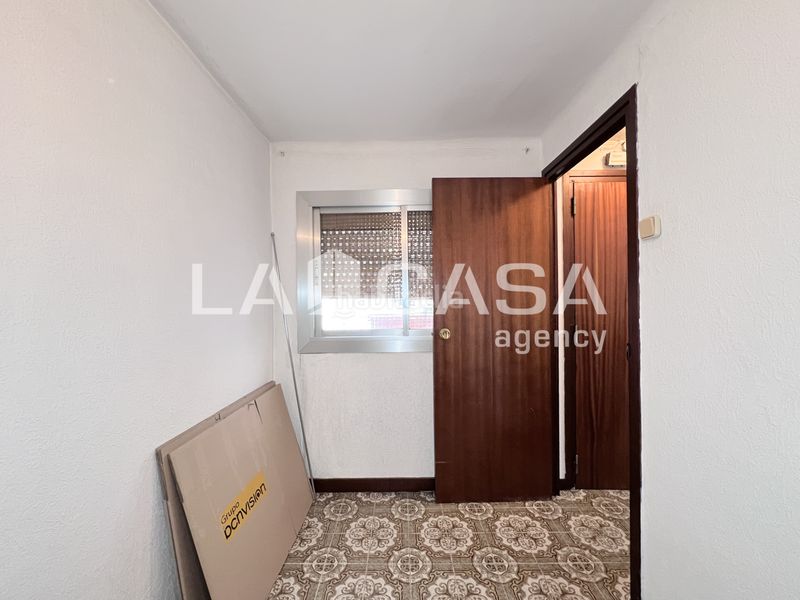 Foto e27e1e9b-950d-4d40-b76a-5ecde3296e86. Pis amb calefacció a Bufalà Badalona