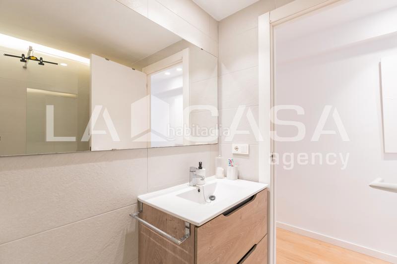 Foto f645fabd-ee85-41a8-acb5-cc0018152834. Pis a La Bega Baixa - Plaza Xúquer Valencia