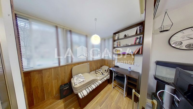 Foto b66f012c-c89d-4967-be19-9e0bd8a18862. Pis a La Verneda - La Pau Barcelona