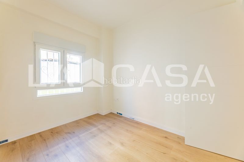 Foto e2859a96-0462-4ed1-a048-5ade21ebd43e. Pis a L´Amistat Valencia