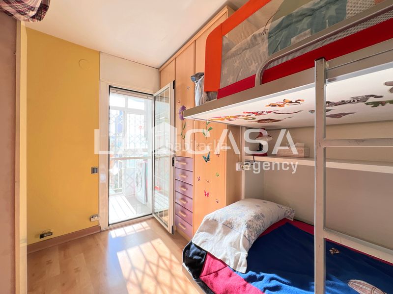 Foto 9757a2e8-59a3-428e-b383-e4596ce4ee2d. Pis a Trinitat Vella Barcelona