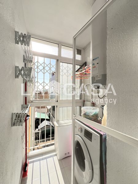 Foto 9ff83871-ad6f-4c9a-b22a-3043e384eac6. Pis a Trinitat Vella Barcelona
