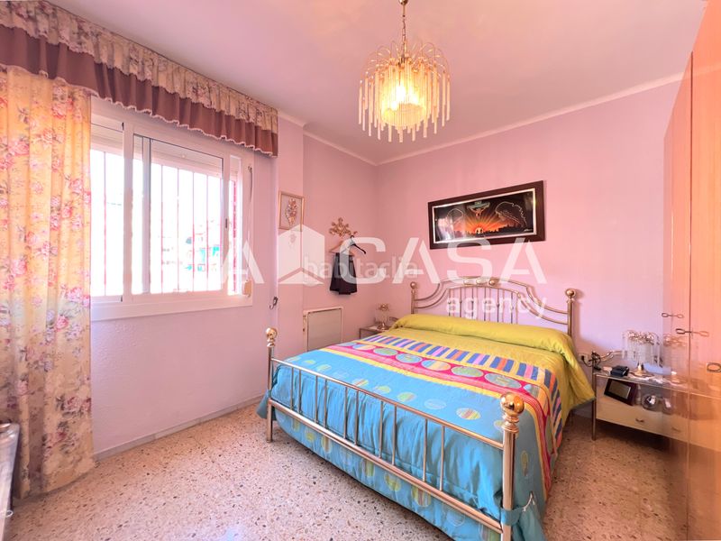 Foto 76bcdd2f-4e50-4e0c-a70a-f64602640e75. Àtic a Llefià Badalona