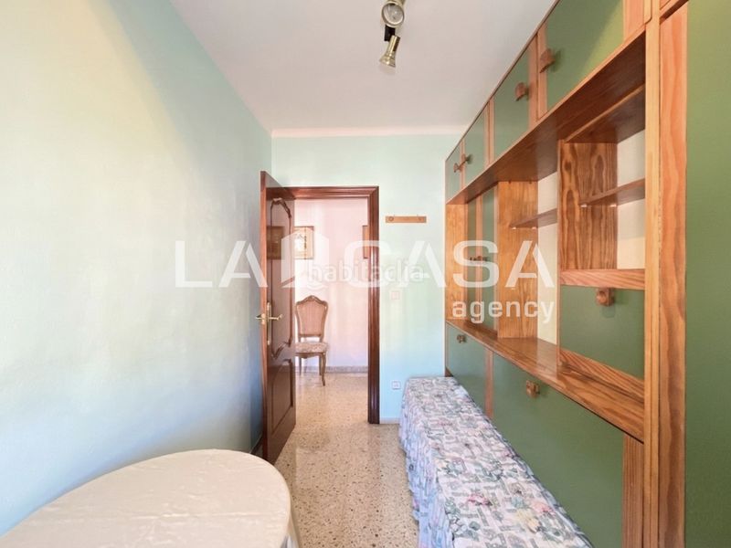 Foto b1711e7e-445b-45f6-b5d7-1b9766537d9f. Àtic a Llefià Badalona