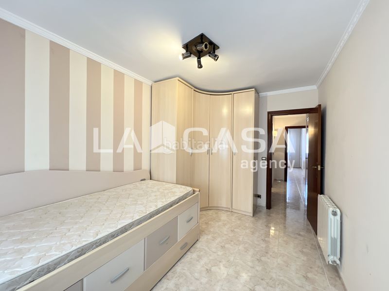 Foto d9554f46-5a97-411b-b318-04ad87f8c38c. Pis amb calefacció a Llefià Badalona