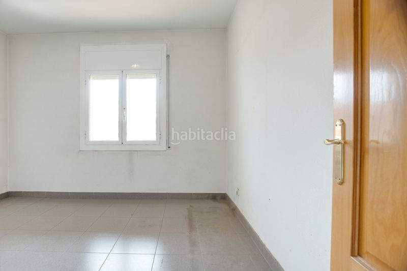 Foto 042073c6-e1c5-4938-bf1d-ec4d1bd35e0f. Pis a Llefià Badalona