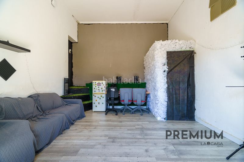 Foto acbd5c12-fa85-45f9-a4a8-c7dd99e4bfed. Casa amb calefacció aparcament piscina a Montmar Castelldefels