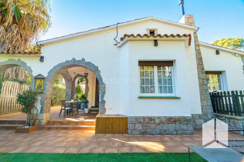 Foto 18094659-64bc-41d6-bc25-840d9ba322e5. Casa amb aparcament a Bellamar Castelldefels