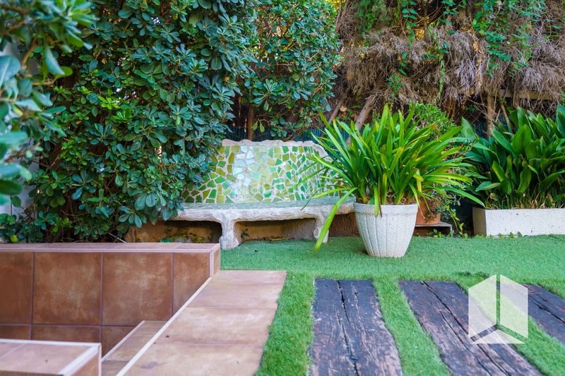 Foto 5190d29c-46b3-4dc1-8899-b6e0a2bf9dfc. Casa amb aparcament a Bellamar Castelldefels