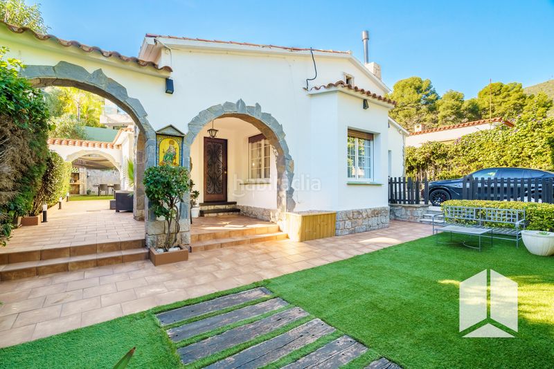 Foto 5b48fcf9-203f-4ffa-93b2-6bcf33ef9346. Casa amb aparcament a Bellamar Castelldefels