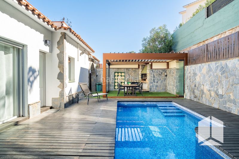 Foto 9518dced-8e84-460d-9f08-571ce1022aa0. Casa amb aparcament a Bellamar Castelldefels