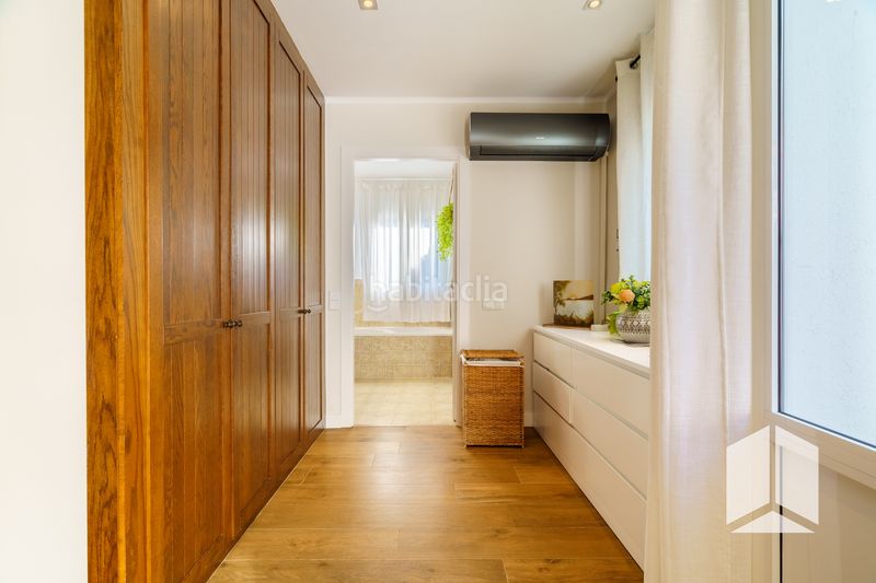 Foto b06b47ee-4716-4c85-bb30-2ae3668cadeb. Casa amb aparcament a Bellamar Castelldefels