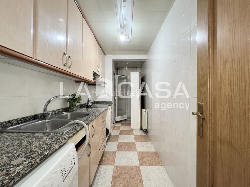 Foto cdd2f037-6559-4ec3-ad4b-c4956a9d45b3. Planta baixa amb calefacció a Llefià Badalona