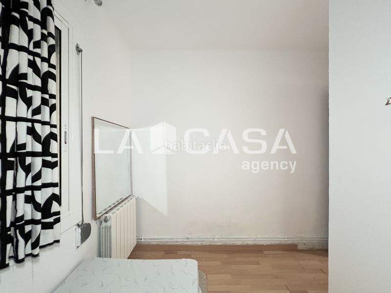 Foto f500477a-1e6b-4693-ab1d-c3d4c0ab7cf3. Planta baixa amb calefacció a Llefià Badalona