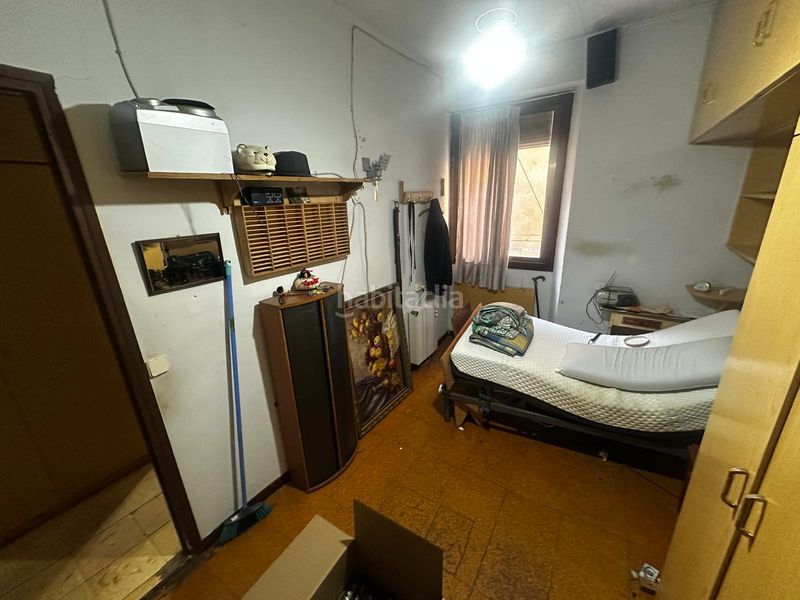 Foto d9c1e9de-f069-4145-8188-3c8c9ce6b8c5. Pis a Raval Barcelona
